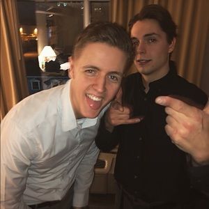 Meet your Posher, Mackenzie